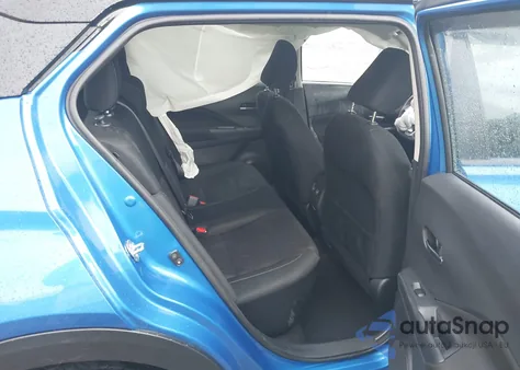 2024 Nissan Kicks Sv from USA, damaged, VIN 3N1CP5CV2RL574437